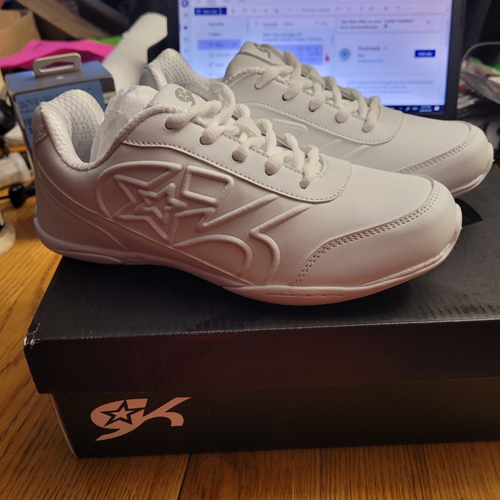 Ladies Sneakers